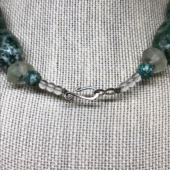 Green Stone Necklace ♓️ - Picture 4 of 4